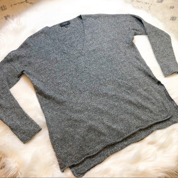 Aritzia Babaton Erin V-Neck Tunic Grey Heather XS - Picture 3 of 8